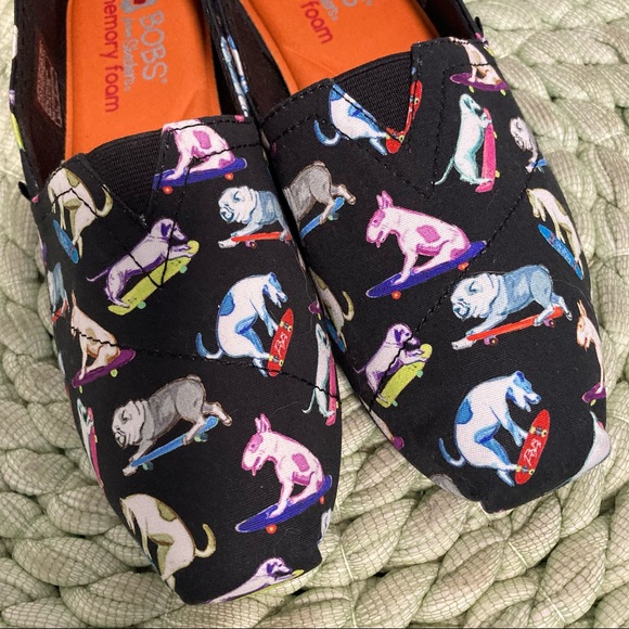 NWOT  Bobs for the Dogs Skechers slip ons skateboarding dog pattern - Picture 2 of 10